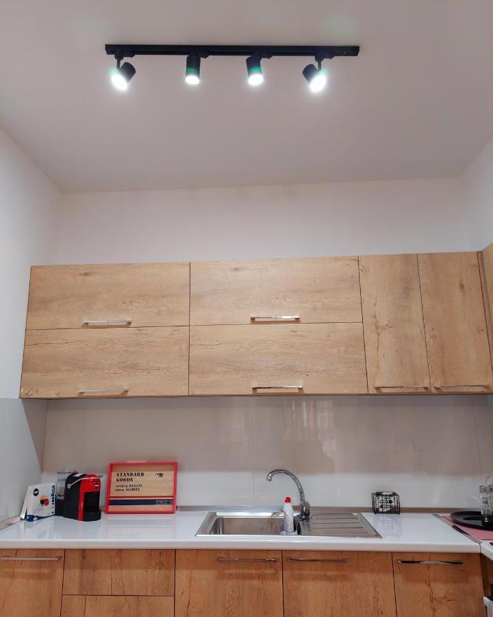 Gex Apartments Тирана Екстериор снимка