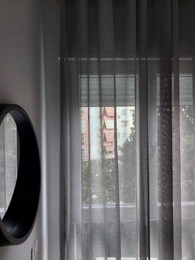 Gex Apartments Тирана Екстериор снимка