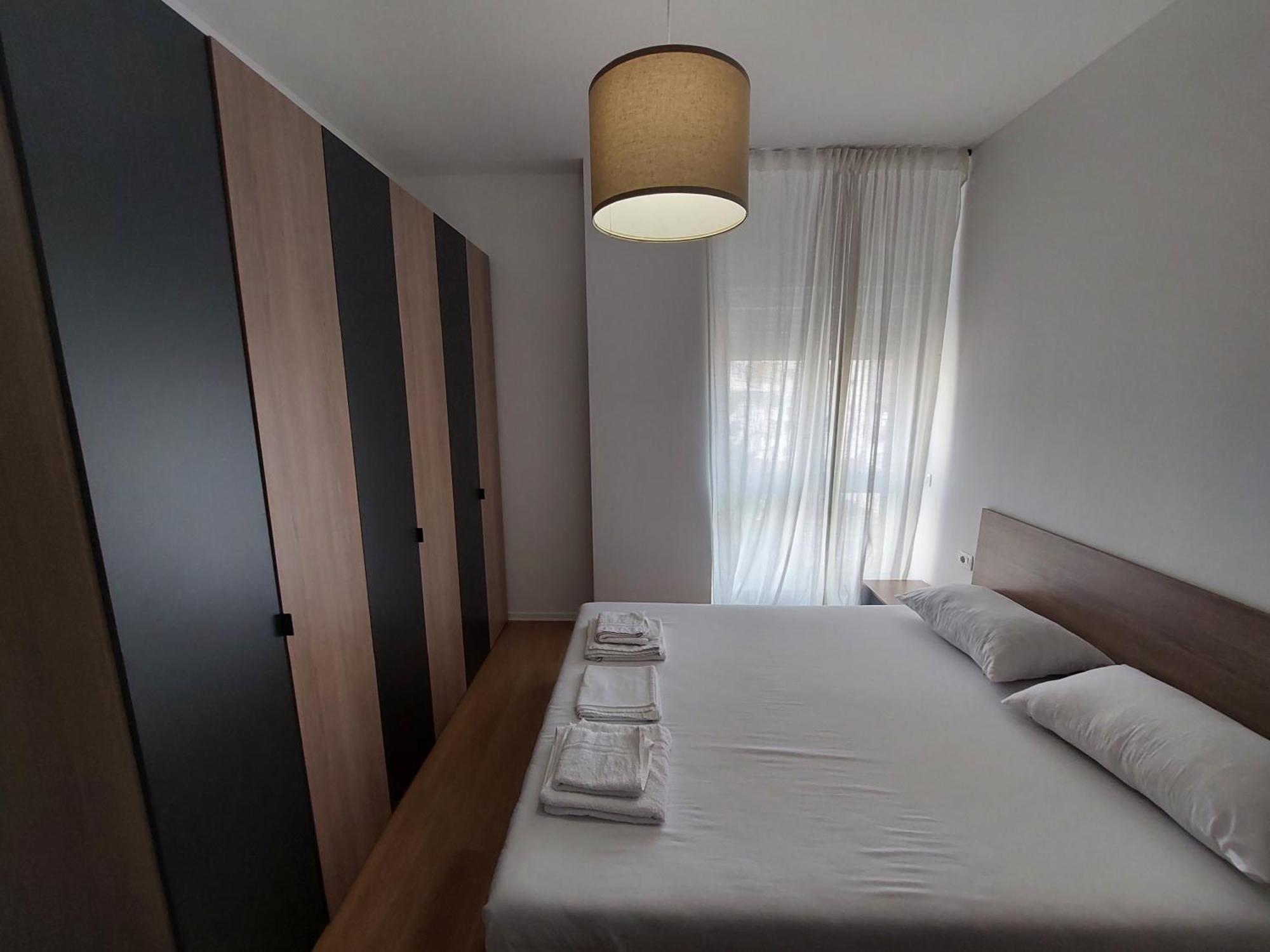 Gex Apartments Тирана Екстериор снимка